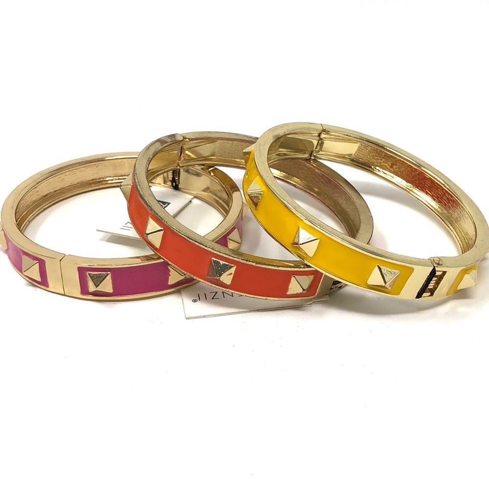Set of 9 - Pyramid Motif Hinged Bangles - Picture 3 of 7